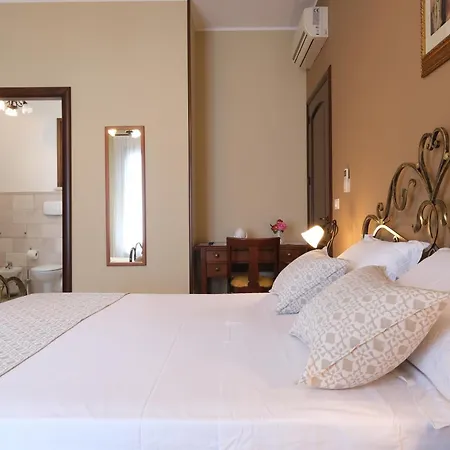 فندق مبيت وإفطار Borgosolare 4*