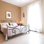 Borgosolare 4*