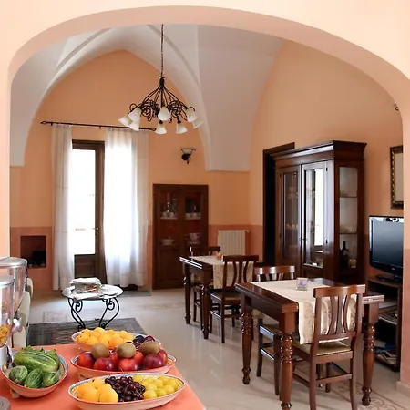 Bed & Breakfast Borgosolare 4*