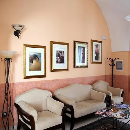 Borgosolare Frühstückspension 4*